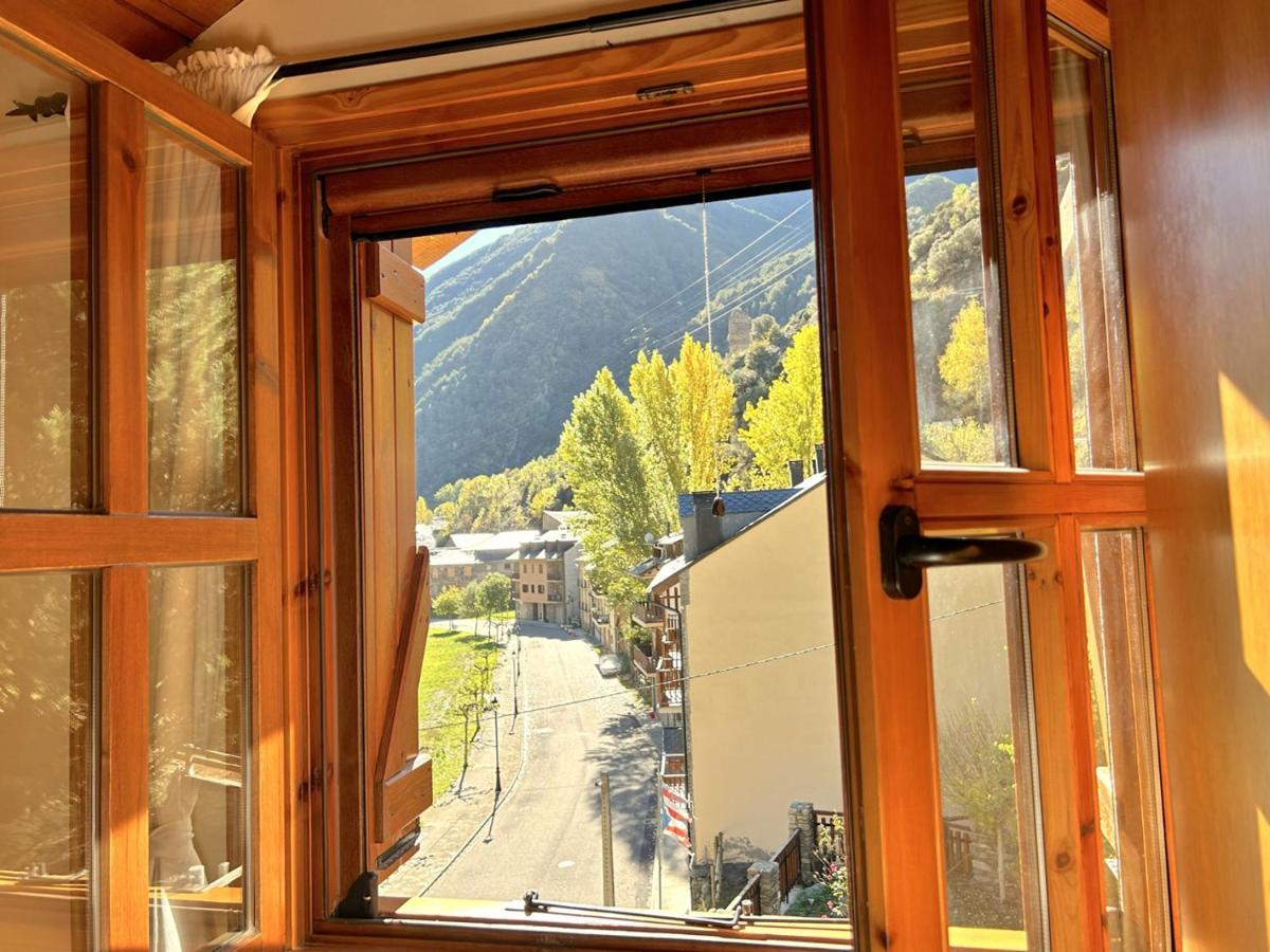 Duplex Familiar I De Muntanya A By Rural D'aneu